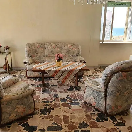 Quadrilocale Peonia House Gallipoli